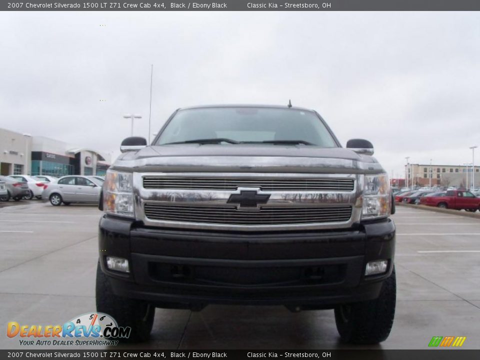 Black 2007 Chevrolet Silverado 1500 LT Z71 Crew Cab 4x4 Photo #2