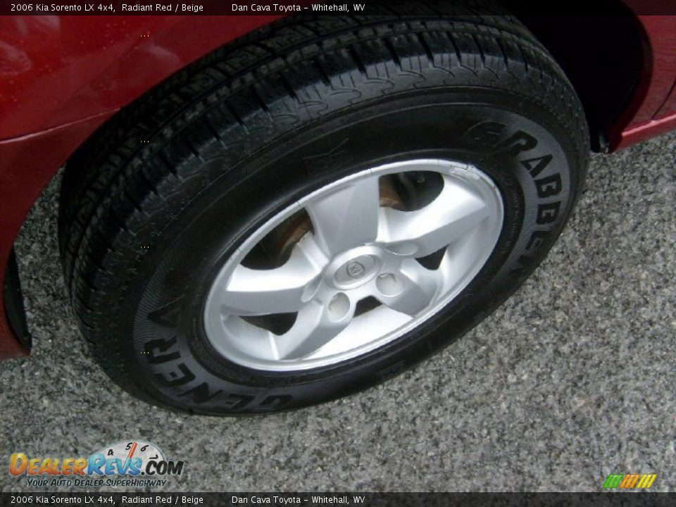 2006 Kia Sorento LX 4x4 Radiant Red / Beige Photo #7