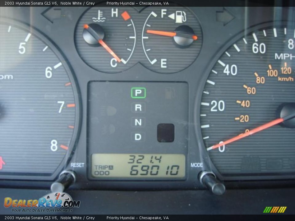 2003 Hyundai Sonata GLS V6 Noble White / Grey Photo #11