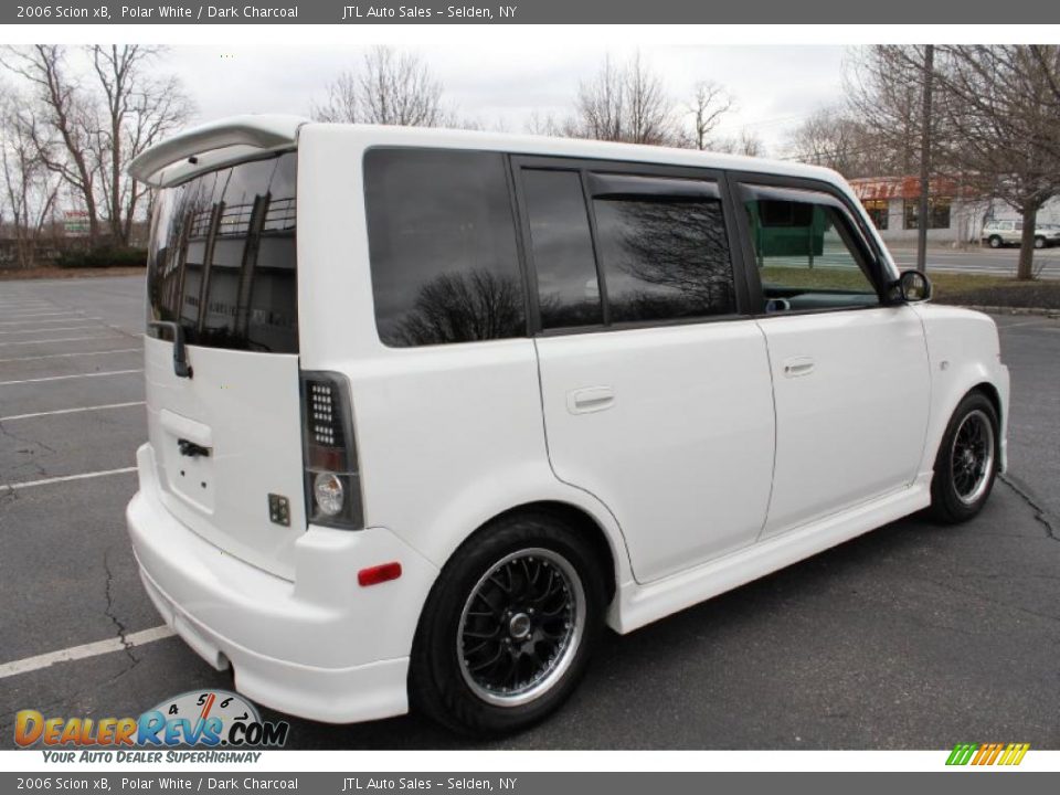 Polar White 2006 Scion xB  Photo #6