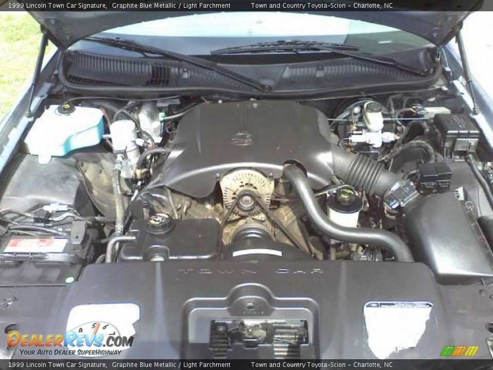 1999 Lincoln Town Car Signature 4.6 Liter SOHC 16-Valve V8 Engine Photo #19