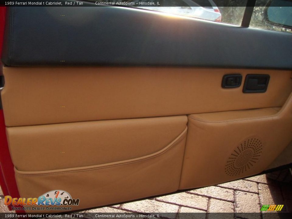 Door Panel of 1989 Ferrari Mondial t Cabriolet Photo #4