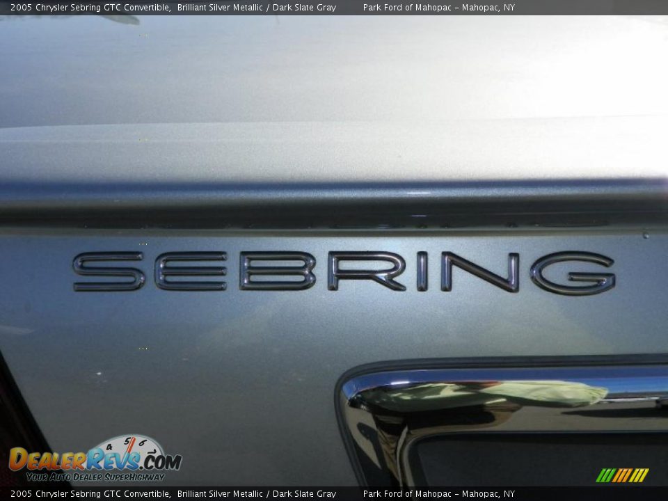 2005 Chrysler Sebring GTC Convertible Logo Photo #11