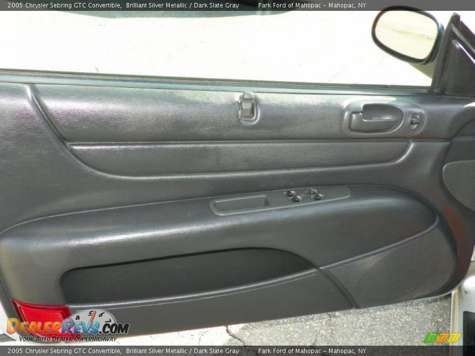 2005 Chrysler Sebring GTC Convertible Brilliant Silver Metallic / Dark Slate Gray Photo #13