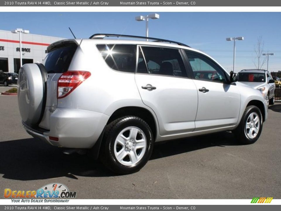 2010 Toyota RAV4 I4 4WD Classic Silver Metallic / Ash Gray Photo #2