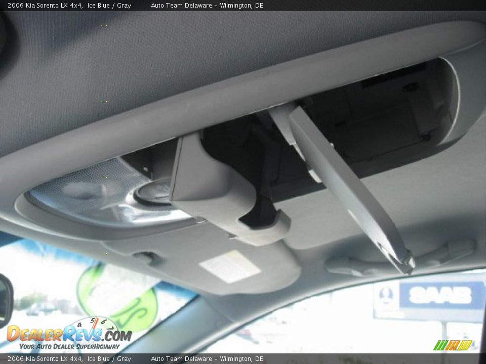 2006 Kia Sorento LX 4x4 Ice Blue / Gray Photo #30