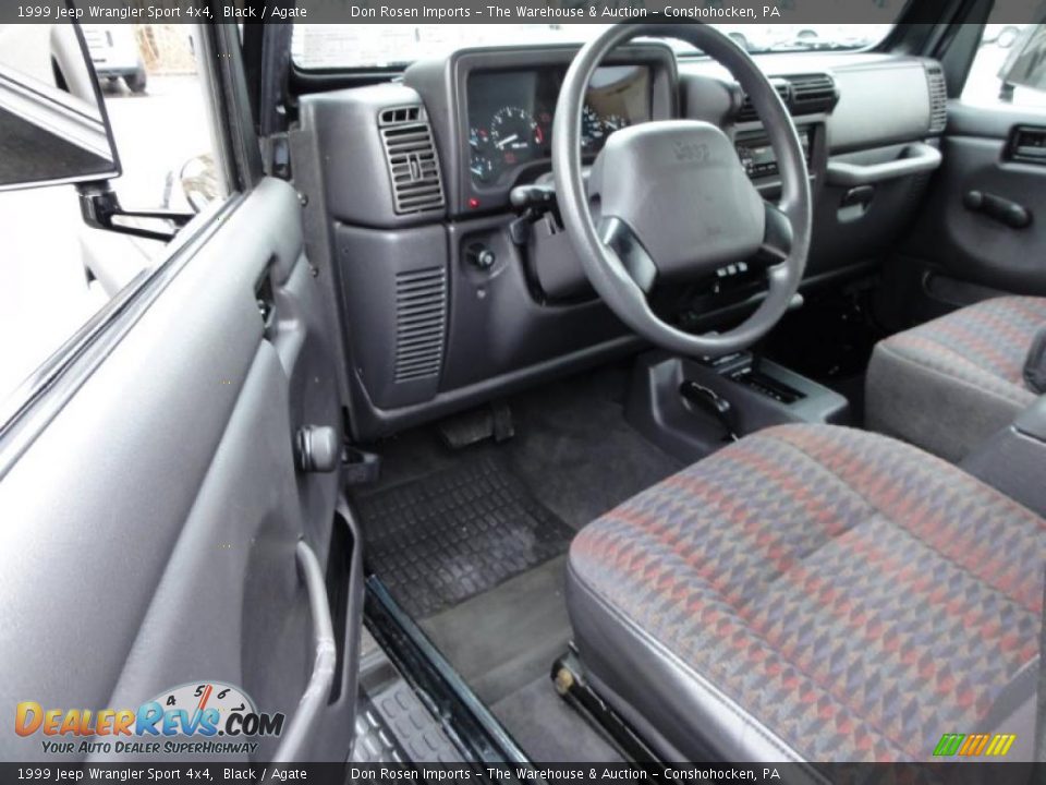 Agate Interior - 1999 Jeep Wrangler Sport 4x4 Photo #13