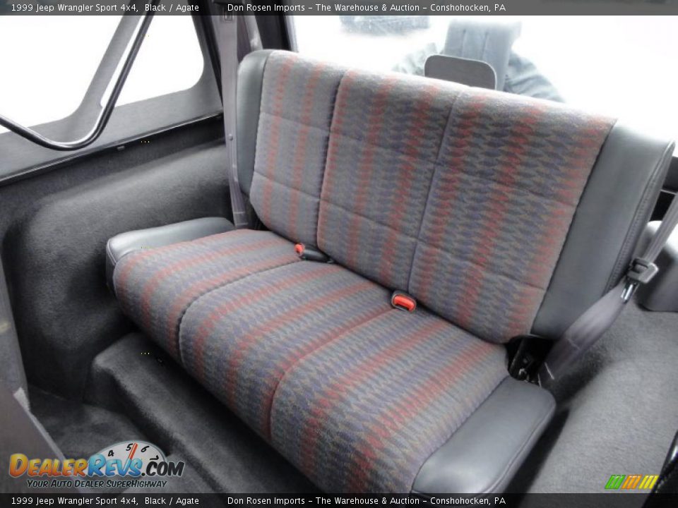 Agate Interior - 1999 Jeep Wrangler Sport 4x4 Photo #35