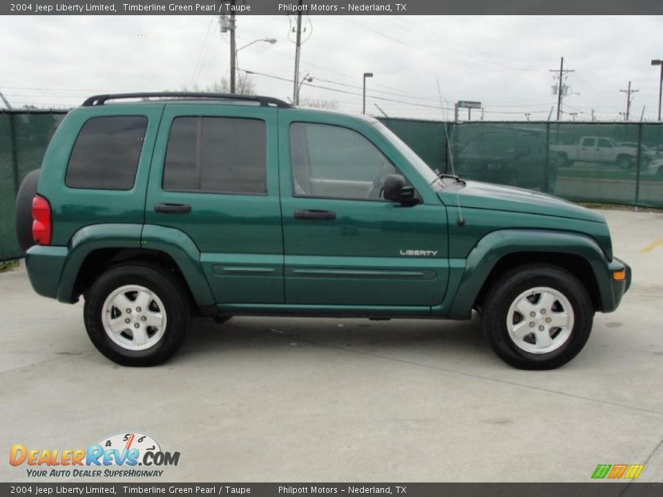 Timberline Green Pearl 2004 Jeep Liberty Limited Photo #2