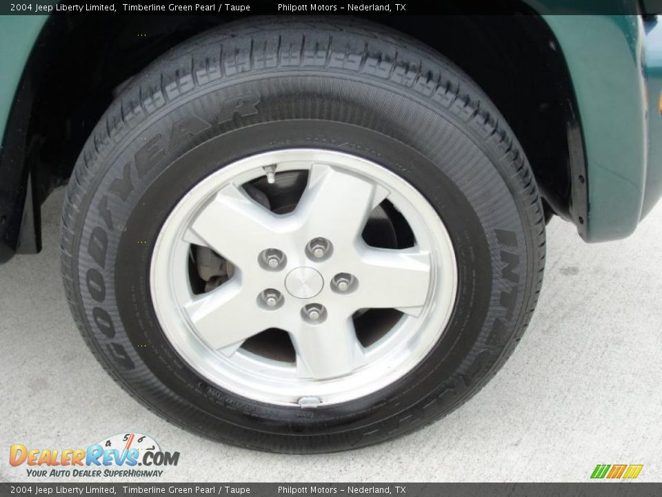 2004 Jeep Liberty Limited Wheel Photo #16