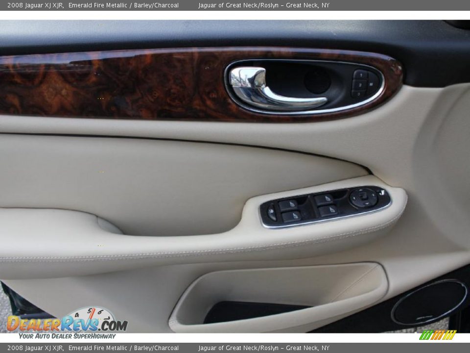 Door Panel of 2008 Jaguar XJ XJR Photo #11