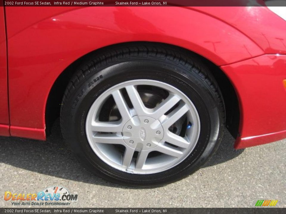 2002 Ford Focus SE Sedan Wheel Photo #12