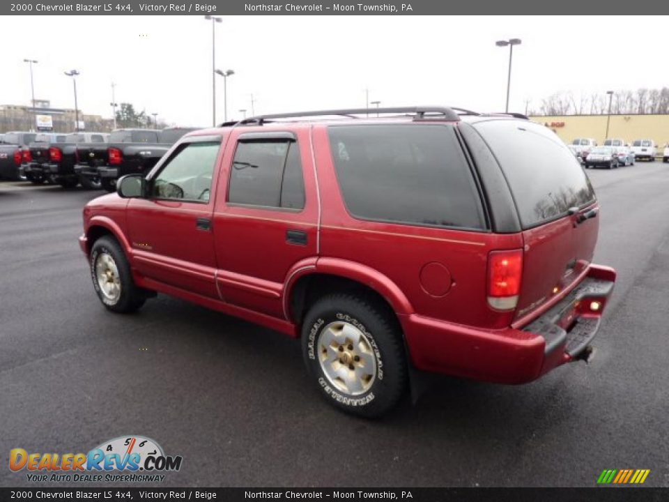 2000 Chevrolet Blazer LS 4x4 Victory Red / Beige Photo #4
