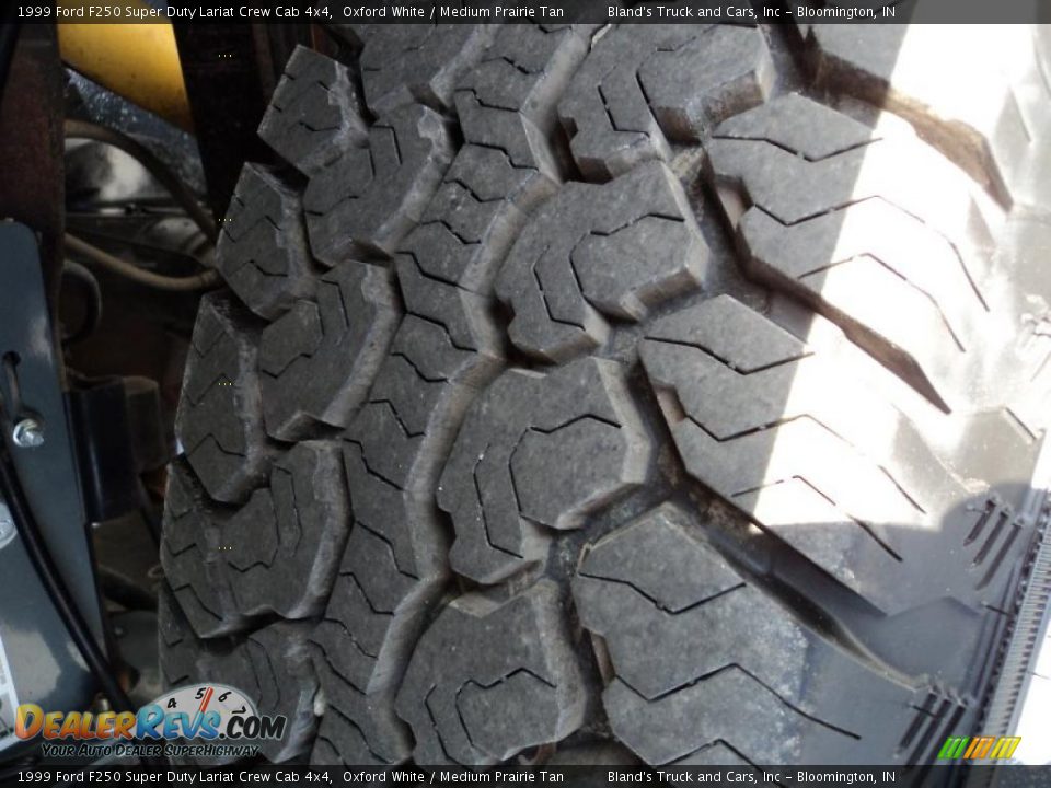 1999 Ford F250 Super Duty Lariat Crew Cab 4x4 Oxford White / Medium Prairie Tan Photo #21