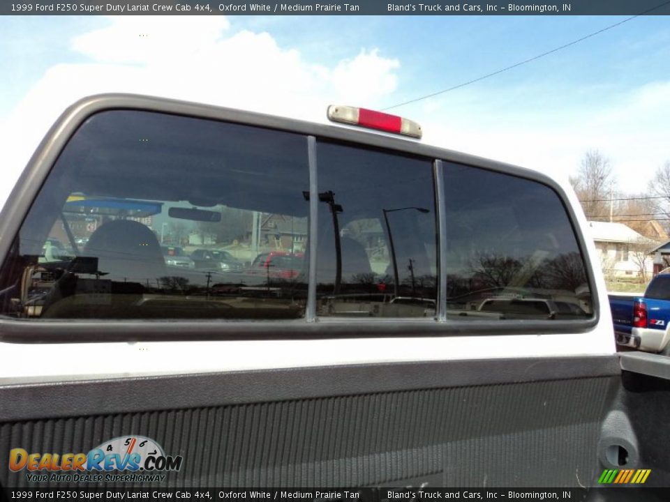 1999 Ford F250 Super Duty Lariat Crew Cab 4x4 Oxford White / Medium Prairie Tan Photo #26