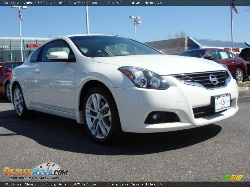 2011 Nissan altima coupe winter frost #9