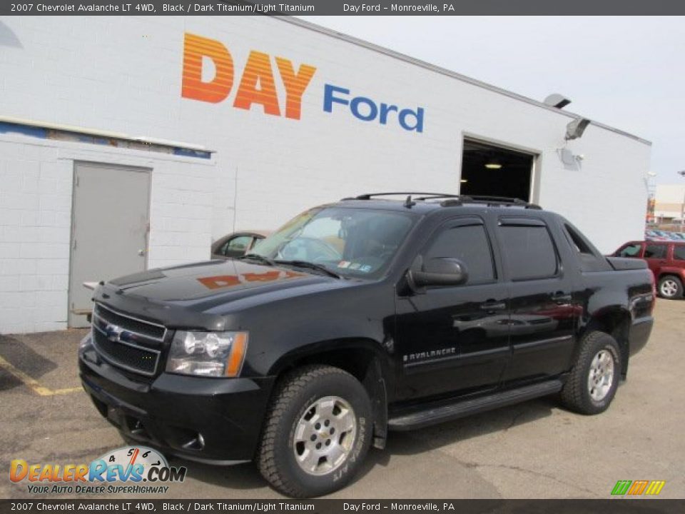 2007 Chevrolet Avalanche LT 4WD Black / Dark Titanium/Light Titanium Photo #1
