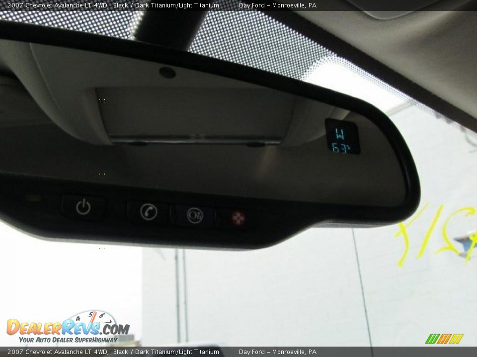 2007 Chevrolet Avalanche LT 4WD Black / Dark Titanium/Light Titanium Photo #11