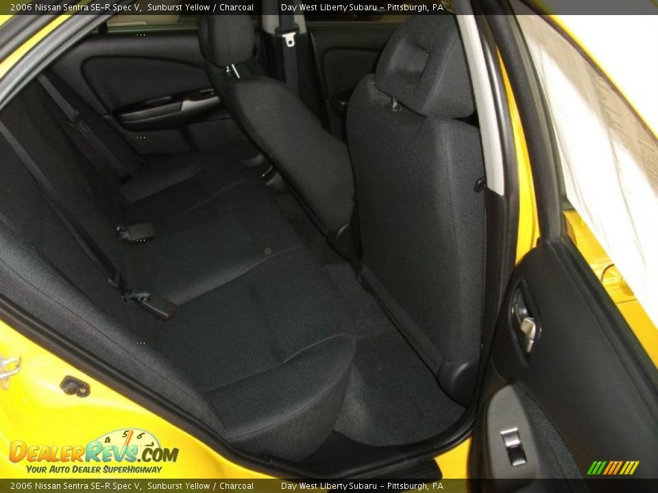 2006 Nissan Sentra SE-R Spec V Sunburst Yellow / Charcoal Photo #16