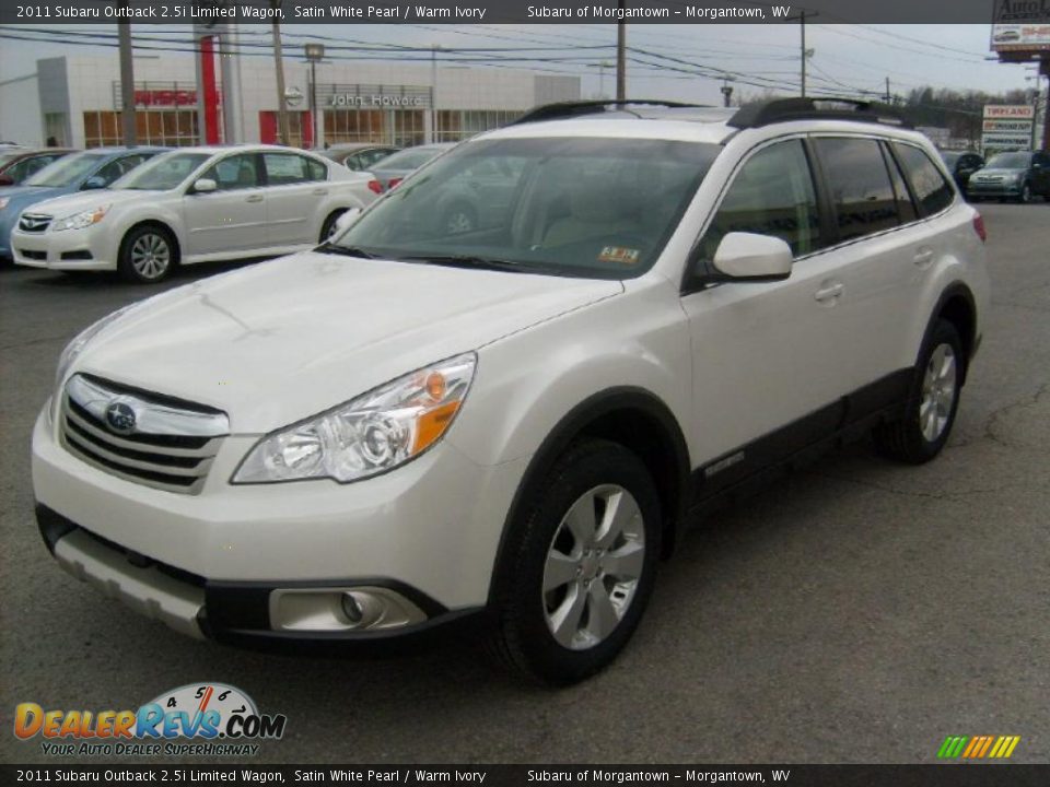 Front 3/4 View of 2011 Subaru Outback 2.5i Limited Wagon Photo #3