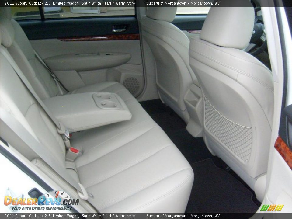 Warm Ivory Interior - 2011 Subaru Outback 2.5i Limited Wagon Photo #7