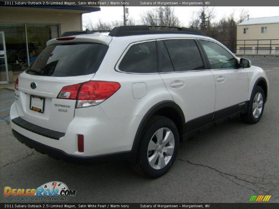 2011 Subaru Outback 2.5i Limited Wagon Satin White Pearl / Warm Ivory Photo #11