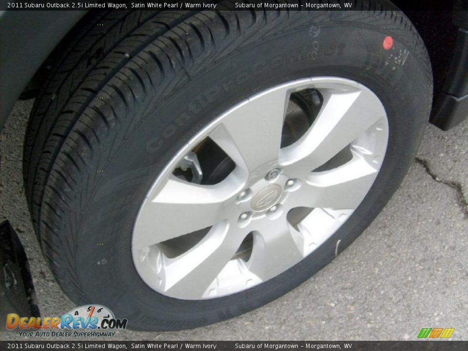 2011 Subaru Outback 2.5i Limited Wagon Satin White Pearl / Warm Ivory Photo #12