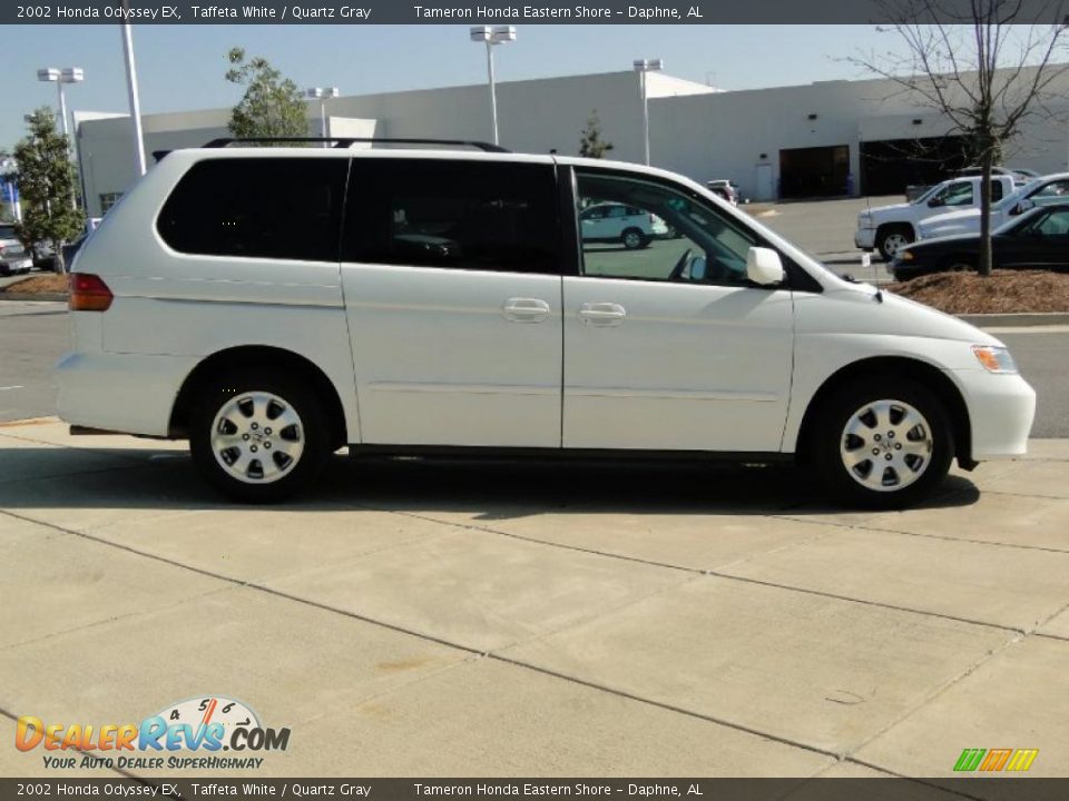 2002 Honda odyssey ontario white #6