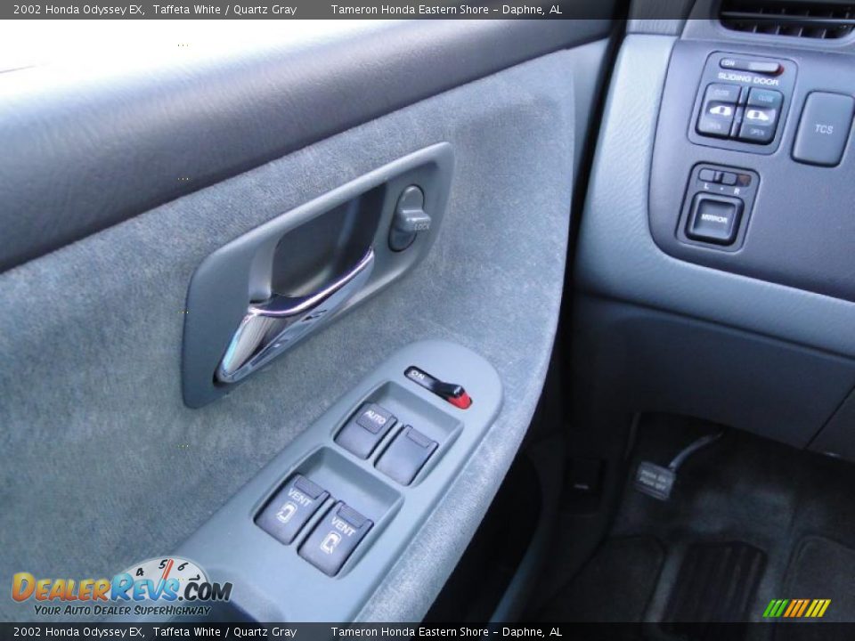 2002 Honda Odyssey EX Taffeta White / Quartz Gray Photo #16