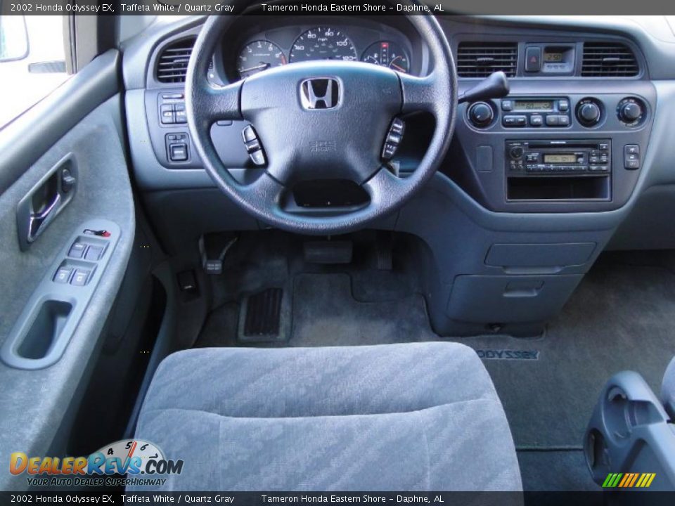 Dashboard of 2002 Honda Odyssey EX Photo #22