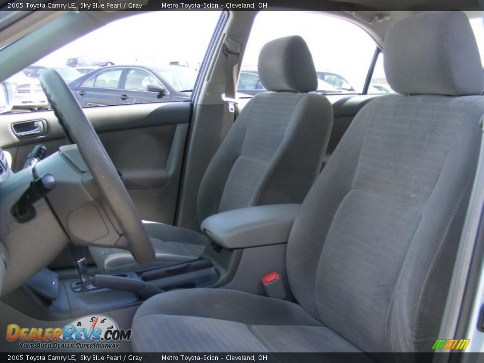 2005 Toyota Camry LE Sky Blue Pearl / Gray Photo #9