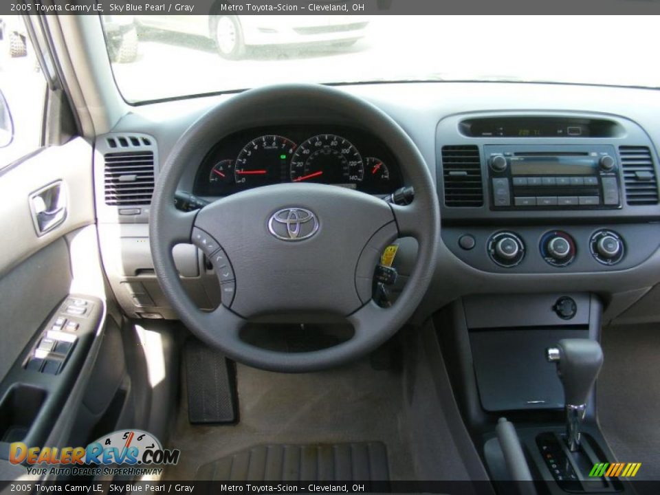 2005 Toyota Camry LE Sky Blue Pearl / Gray Photo #14