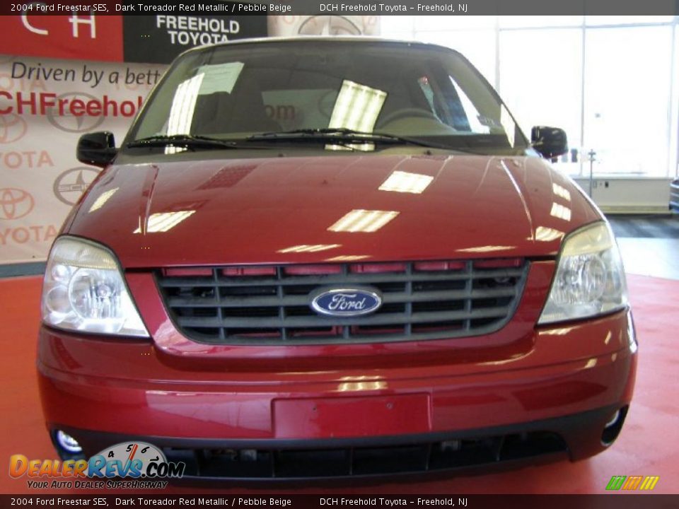 2004 Ford Freestar SES Dark Toreador Red Metallic / Pebble Beige Photo #2