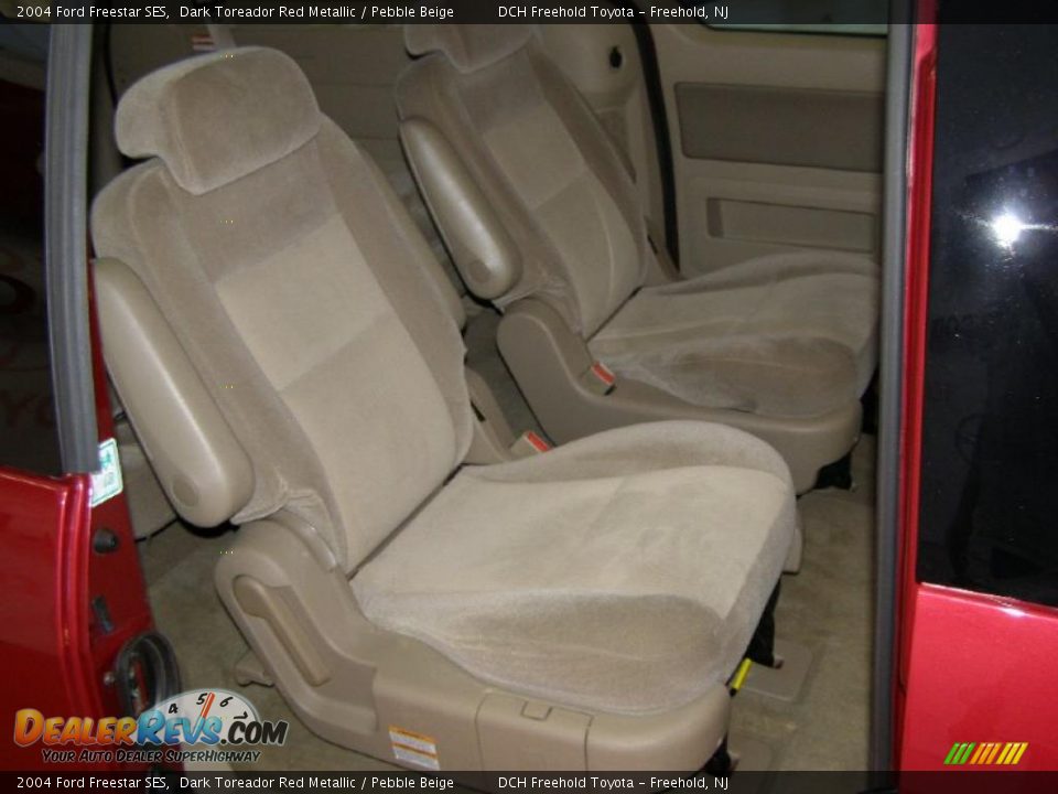 2004 Ford Freestar SES Dark Toreador Red Metallic / Pebble Beige Photo #21