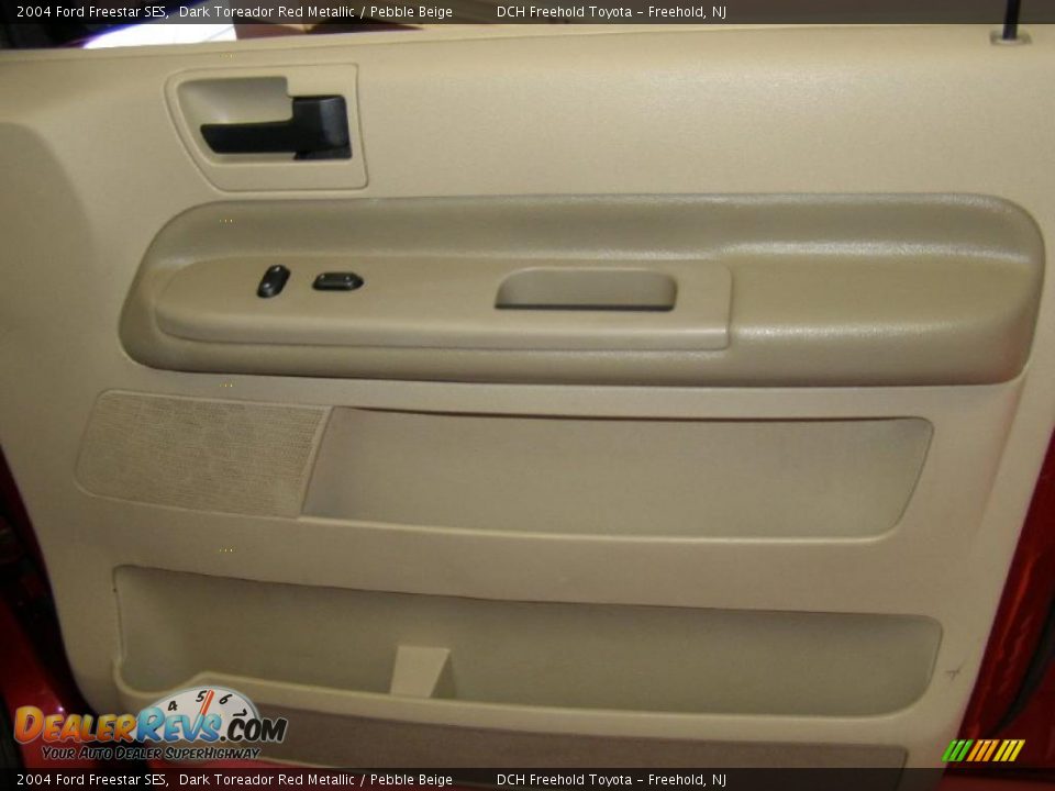 2004 Ford Freestar SES Dark Toreador Red Metallic / Pebble Beige Photo #22