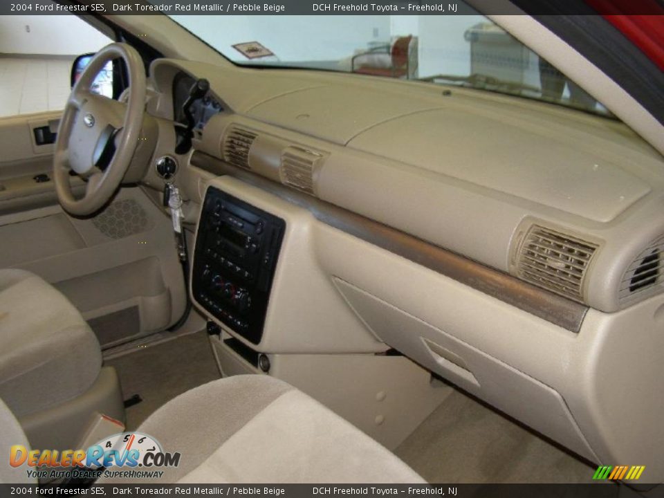 2004 Ford Freestar SES Dark Toreador Red Metallic / Pebble Beige Photo #23