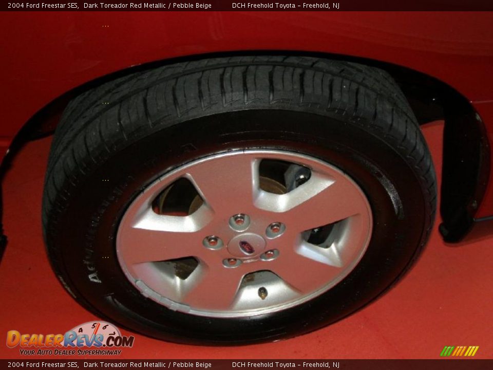 2004 Ford Freestar SES Dark Toreador Red Metallic / Pebble Beige Photo #25