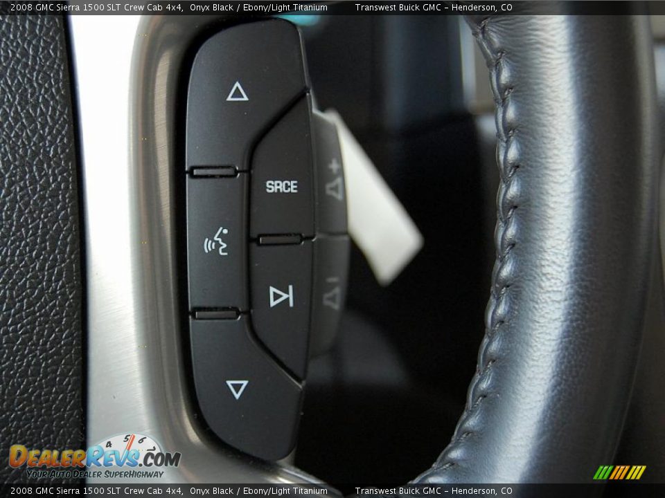 Controls of 2008 GMC Sierra 1500 SLT Crew Cab 4x4 Photo #16