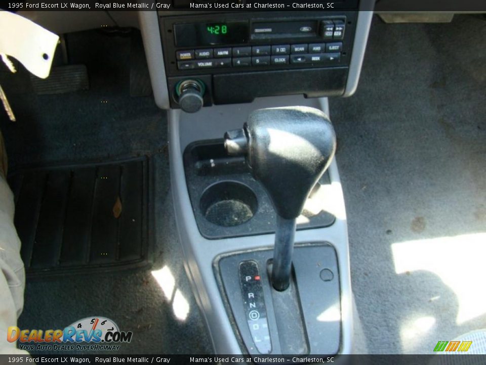 1995 Ford Escort LX Wagon Shifter Photo #22