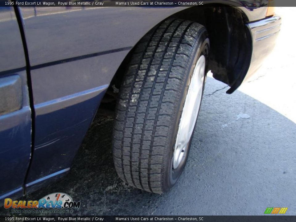 1995 Ford Escort LX Wagon Royal Blue Metallic / Gray Photo #27
