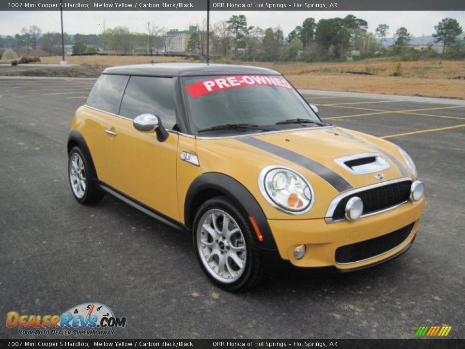 Front 3/4 View of 2007 Mini Cooper S Hardtop Photo #7