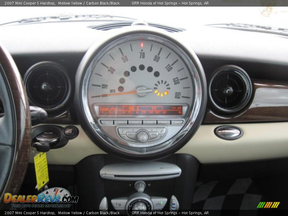 2007 Mini Cooper S Hardtop Mellow Yellow / Carbon Black/Black Photo #17