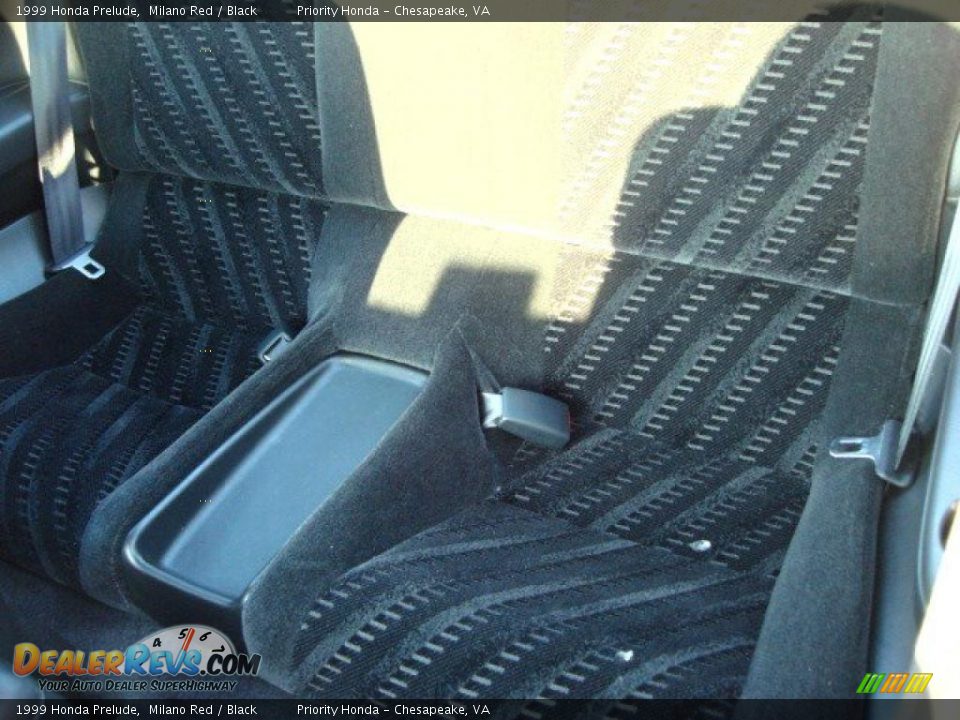 Black Interior - 1999 Honda Prelude  Photo #11