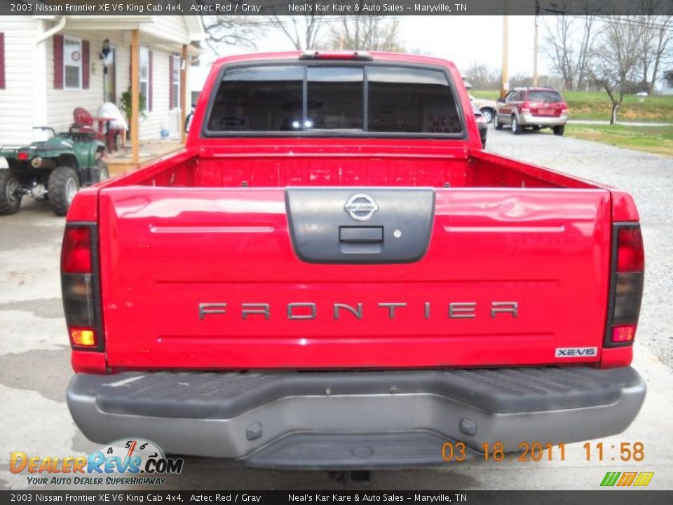 2003 Nissan Frontier XE V6 King Cab 4x4 Aztec Red / Gray Photo #5