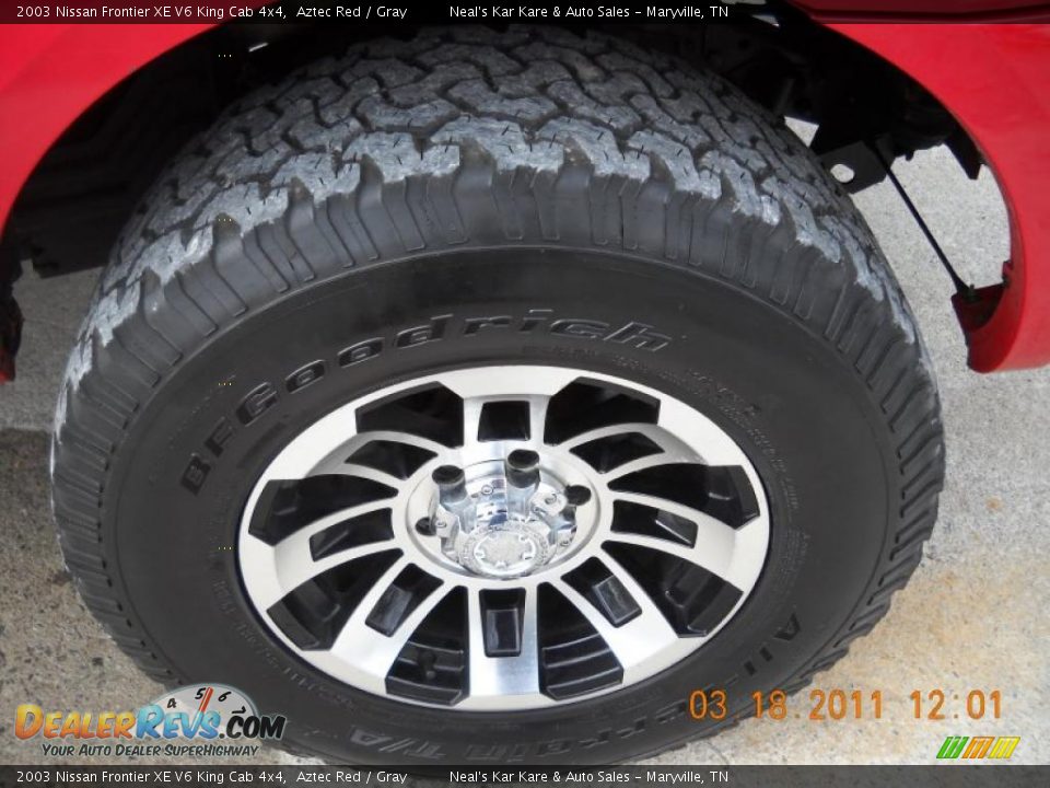 2003 Nissan Frontier XE V6 King Cab 4x4 Aztec Red / Gray Photo #9