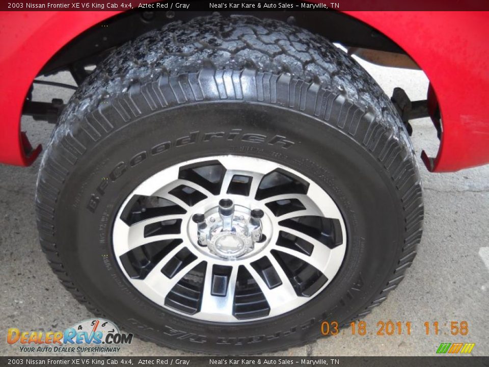 2003 Nissan Frontier XE V6 King Cab 4x4 Aztec Red / Gray Photo #11