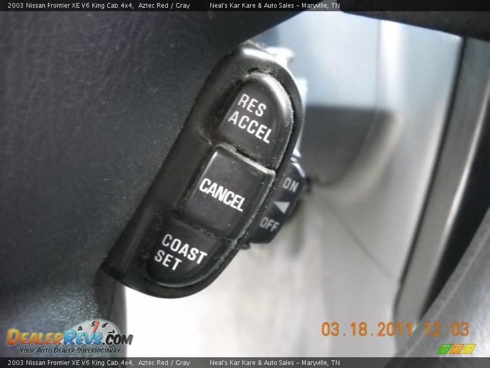 2003 Nissan Frontier XE V6 King Cab 4x4 Aztec Red / Gray Photo #15