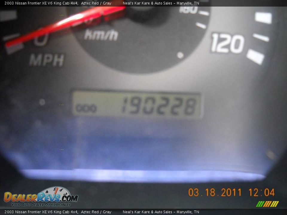 2003 Nissan Frontier XE V6 King Cab 4x4 Aztec Red / Gray Photo #17