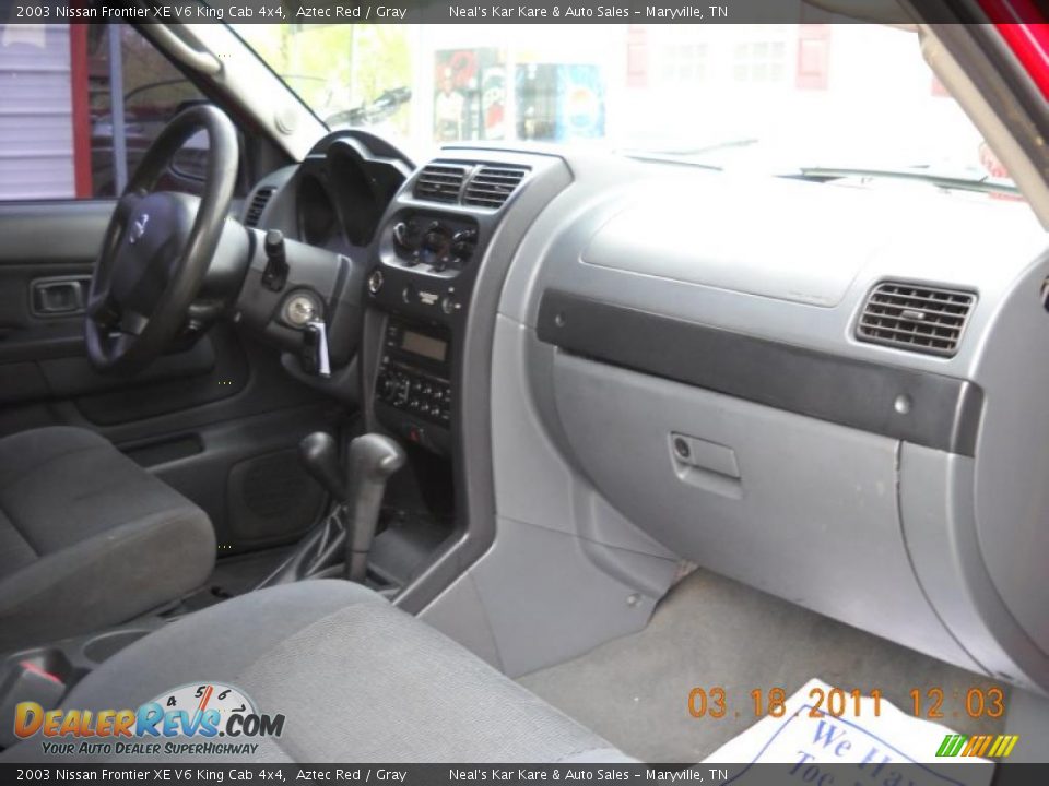 2003 Nissan Frontier XE V6 King Cab 4x4 Aztec Red / Gray Photo #22