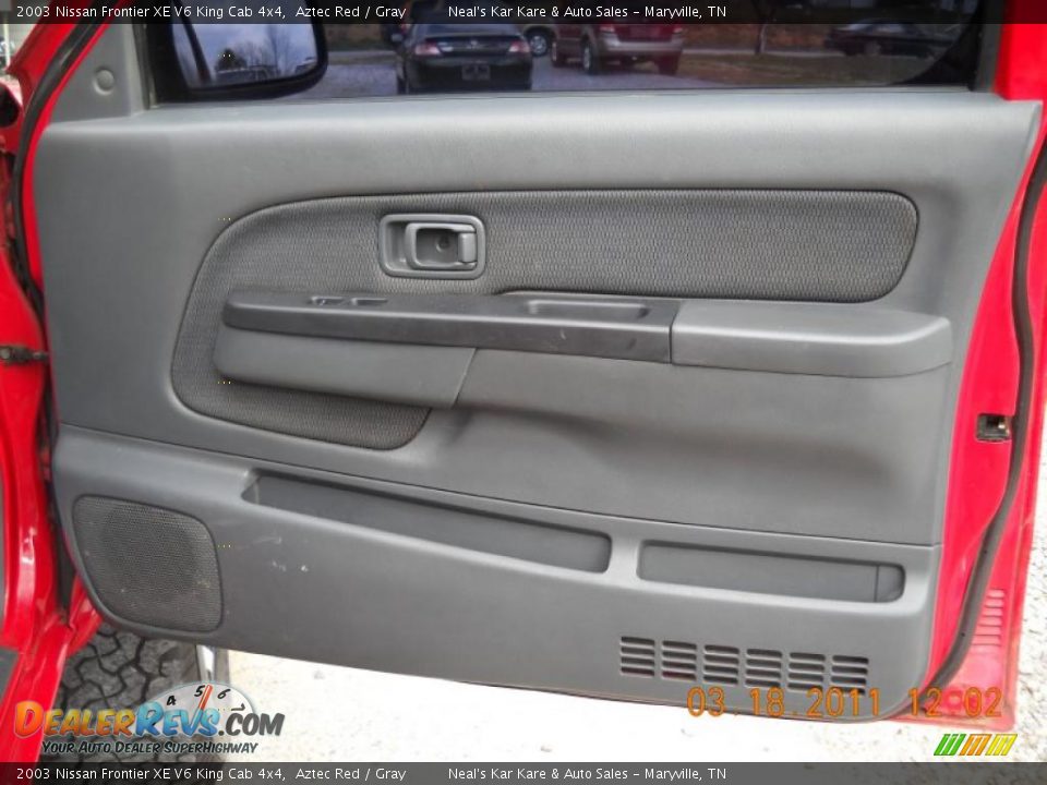 2003 Nissan Frontier XE V6 King Cab 4x4 Aztec Red / Gray Photo #23